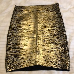 BCBG MAXAZRIA Silvie Banded Mini Skirt